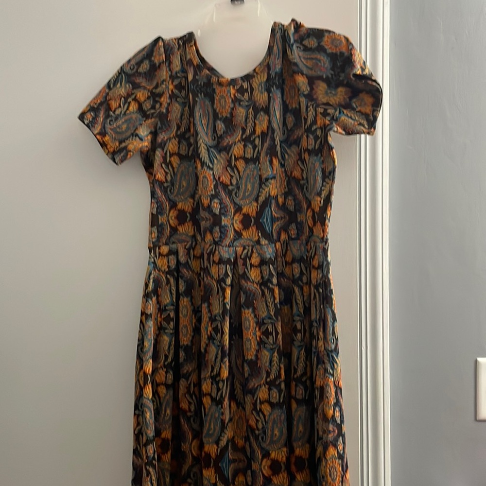 Amelia from lularoe